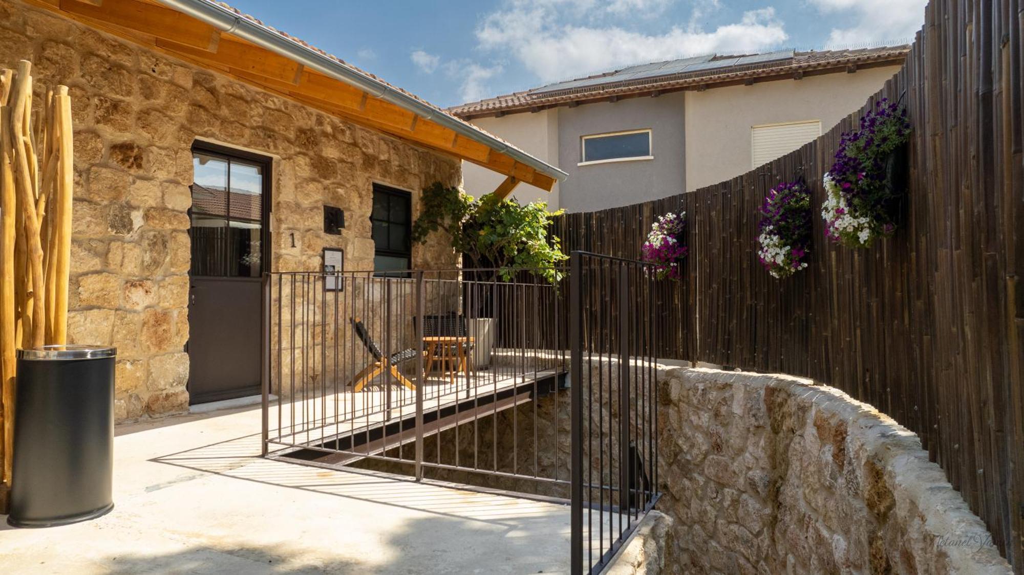 Hagafen Boutique Suites Zikhron Ya‘akov Luaran gambar